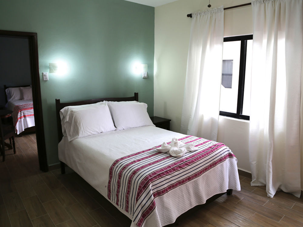 Jans Hotel Caye Caulker Eksteriør bilde