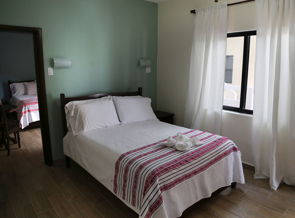 Jans Hotel Caye Caulker Eksteriør bilde